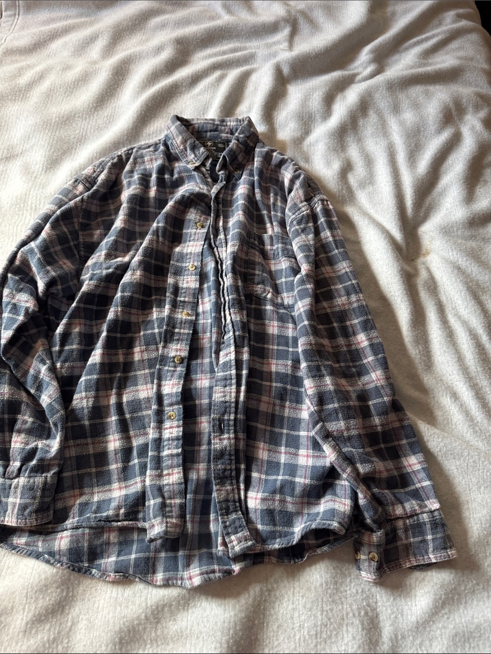Thundershirt Gray and Pink Plaid Button-Down Shirt
